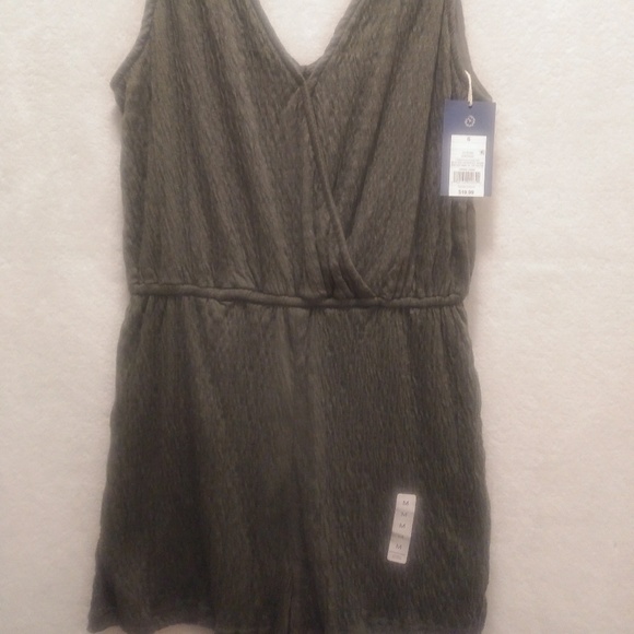 Universal Thread Romper l Ladies Short Set - Picture 4 of 8